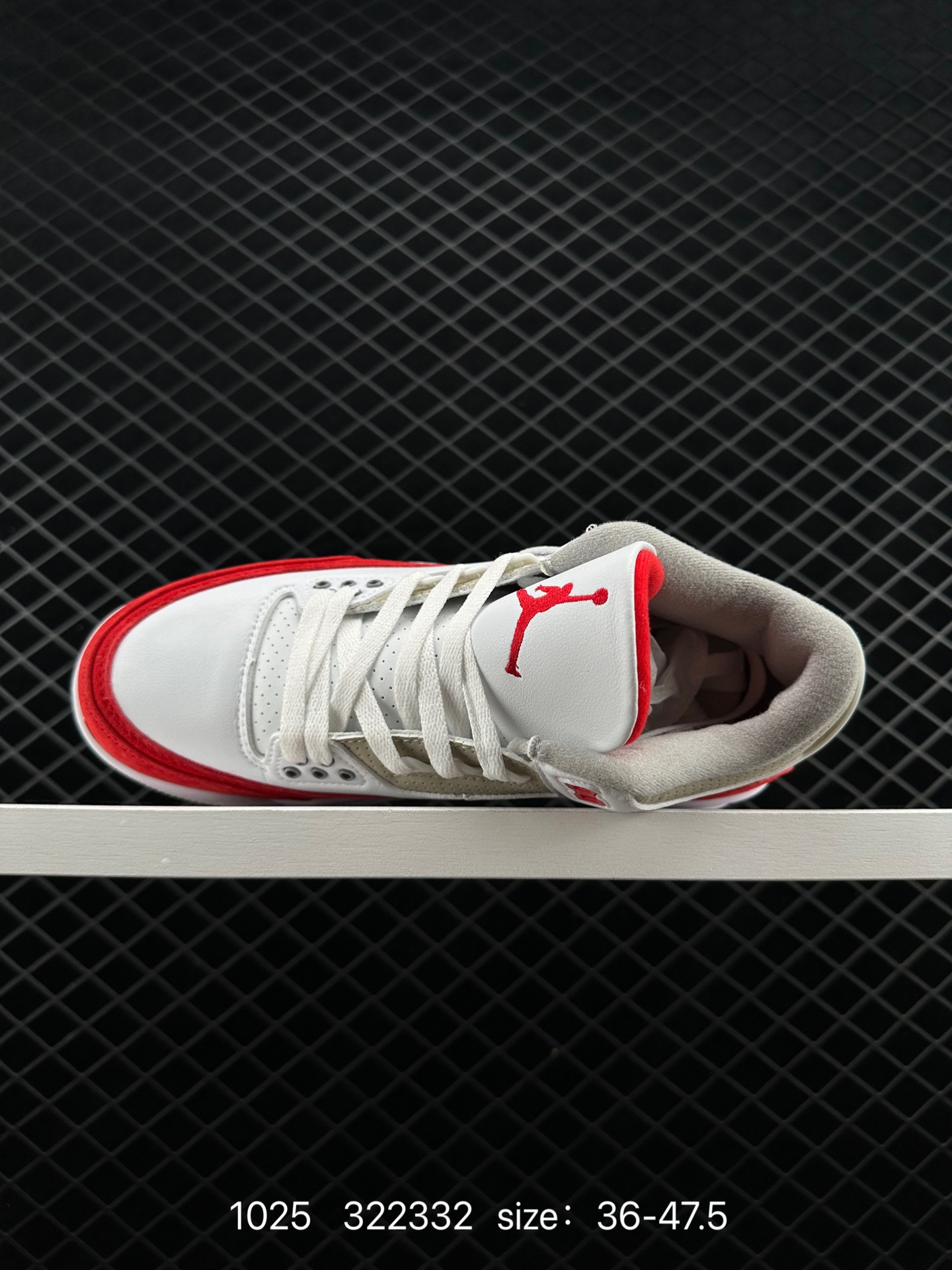 Air Jordan 3 Retro ”Hide and Sneak“